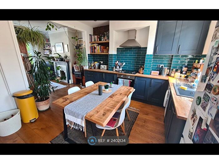 2 Bedroom Maisonette To Rent In Livingstone Rd, Hove, BN3