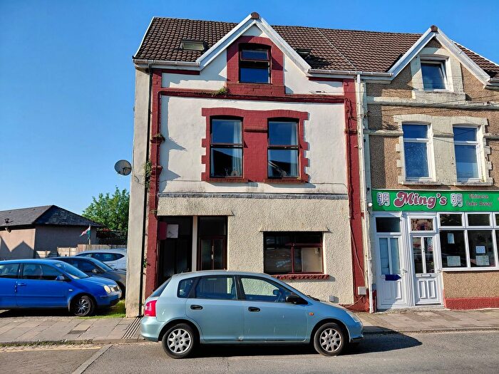 5 Bedroom Maisonette For Sale In Gwern Avenue, Caerphilly, CF83