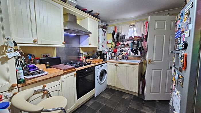 3 Bedroom End Of Terrace House For Sale In High Street, Gorleston, NR31