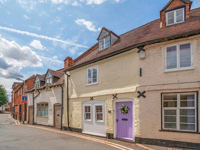 2 Bedroom Cottage For Sale In Court Street, Upton-Upon-Severn, WR8
