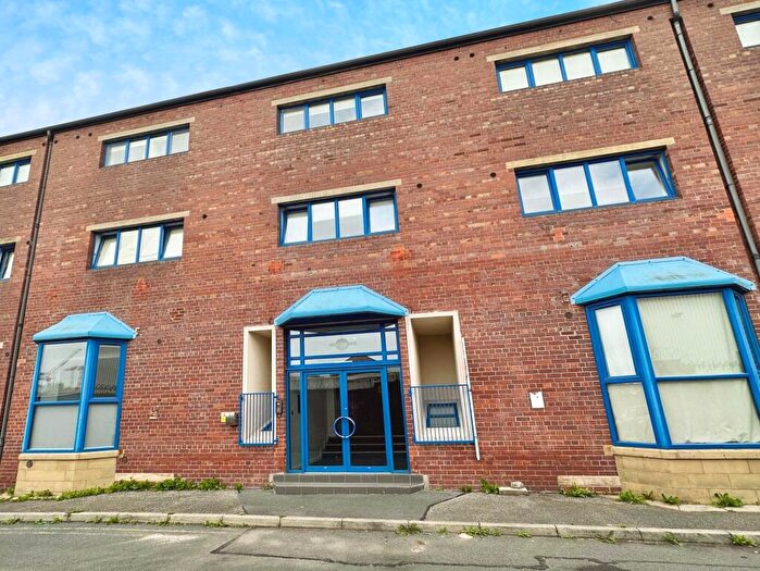 1 Bedroom Flat To Rent In Artist Street, Armley, LS12