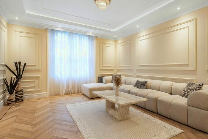 1 Bedroom Flat To Rent In Cornwall Gardens, South Kensington, London, SW7