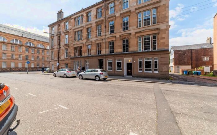 4 Bedroom Flat To Rent In Granville Street, Glasgow, G3