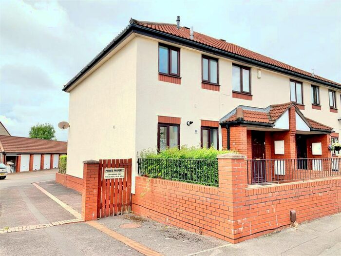 1 Bedroom Apartment To Rent In School Road, Kingswood, Bristol, BS15