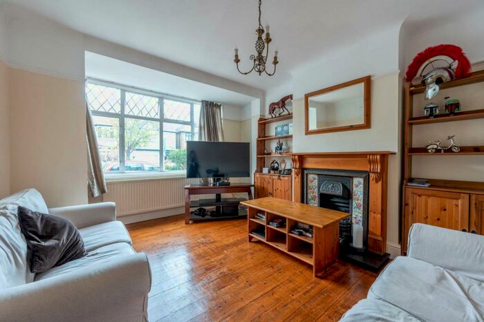 3 Bedroom Terraced House To Rent In Hurstcourt Road, Sutton Common, Sutton, SM1