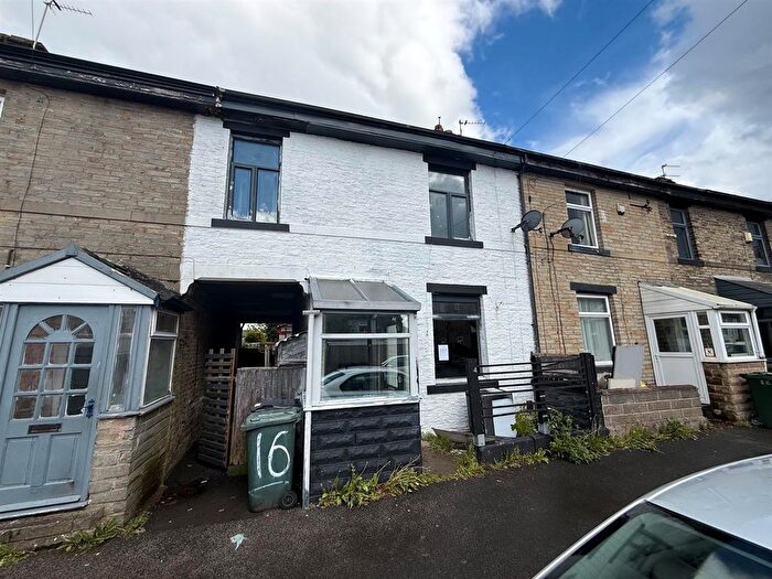 3 Bedroom Terraced House For Sale In Vernon Place, Undercliffe, Bradford, BD2