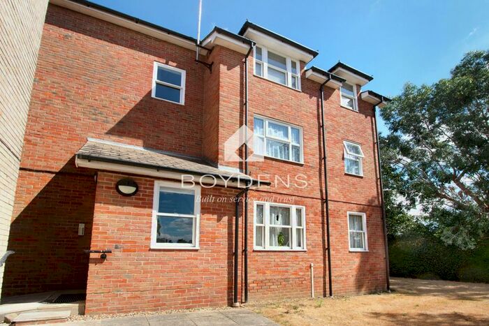1 Bedroom Flat To Rent In Oxford Road, Colchester, Essex, CO3