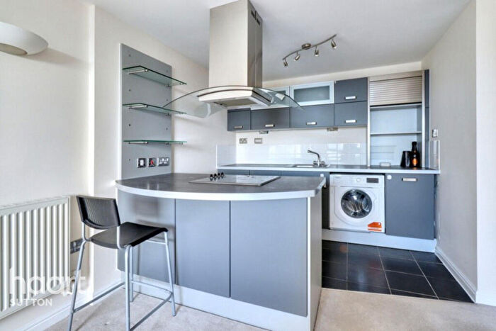 1 Bedroom Apartment To Rent In Throwley Way, Sutton, SM1