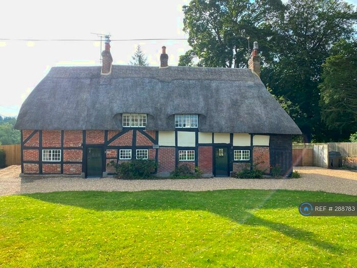 2 Bedroom Semi-Detached House To Rent In Cowlease Cottages, Andover, SP11