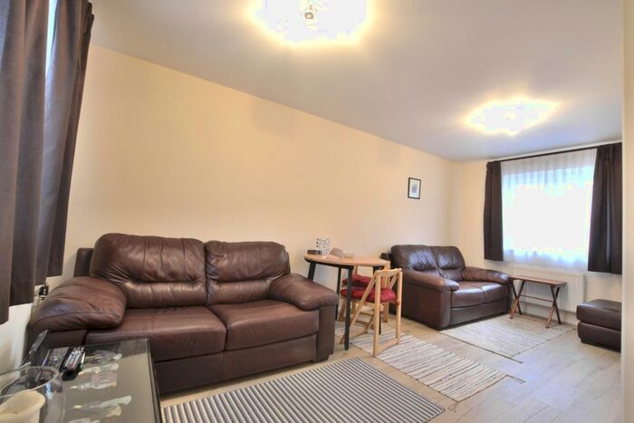 1 Bedroom Flat To Rent In Typhoon Way, Brockworth, Gloucester, GL3