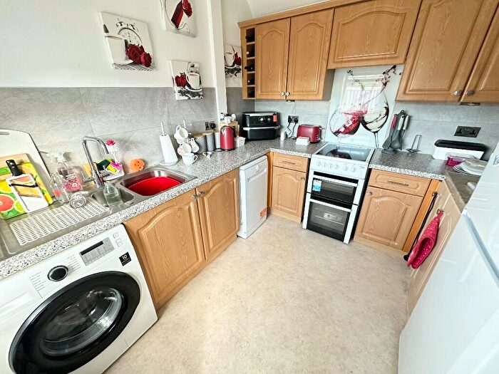 3 Bedroom Terraced House For Sale In Overpool Road, Great Sutton, CH66