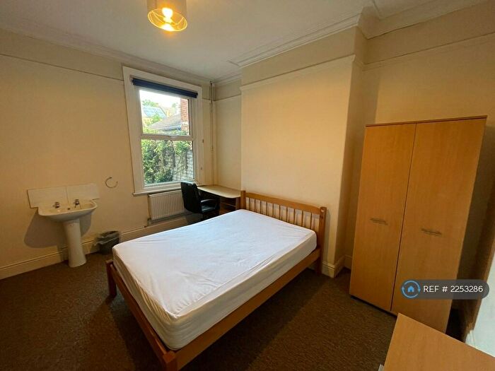 7 Bedroom Terraced House To Rent In West Parade, Lincoln, LN1