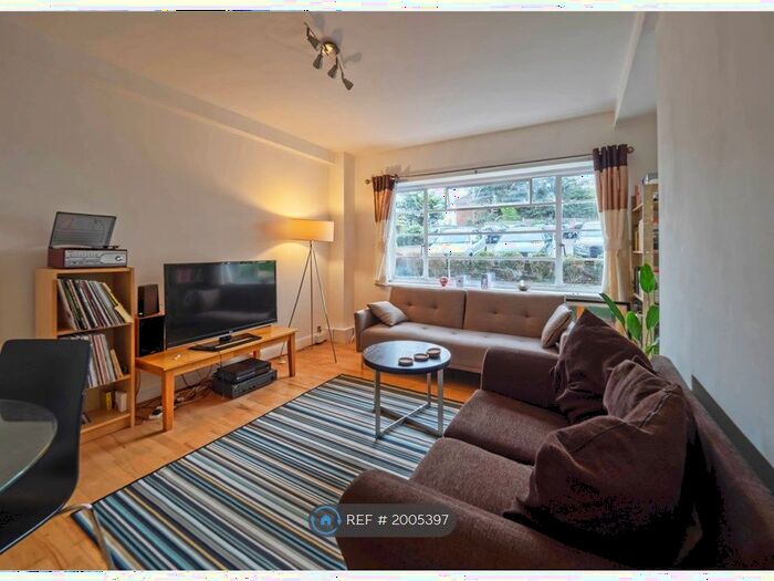 2 Bedroom Flat To Rent In Hornsey Lane, Highgage, N6