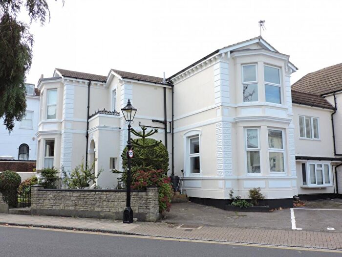 1 Bedroom Apartment To Rent In Southsea, PO5