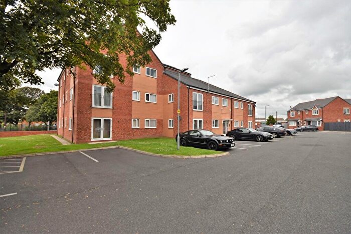 1 Bedroom Apartment For Sale In Langdale Gardens, Blackpool, FY4