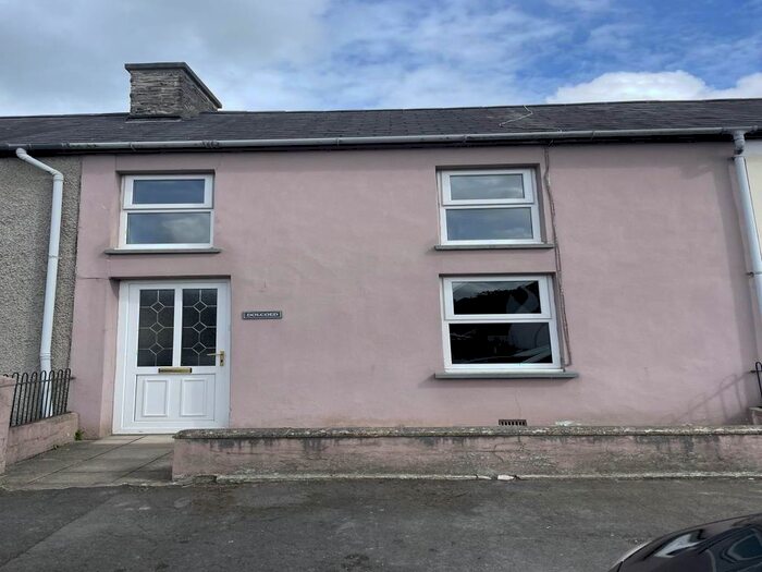 3 Bedroom Terraced House To Rent In Forest Lane, Y Dol Coed, Llangybi, SA48
