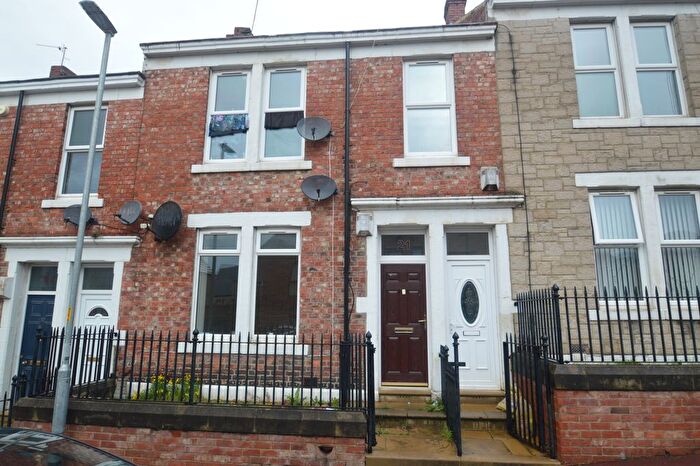 2 Bedroom Flat To Rent In Westminster Street, Gateshead, NE8