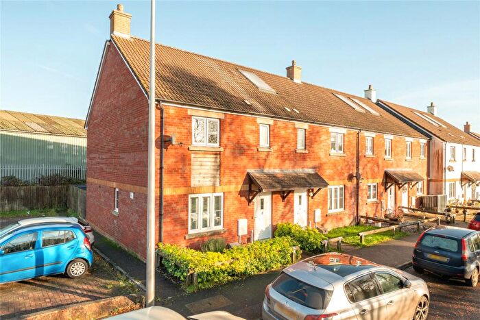 3 Bedroom End Of Terrace House For Sale In Joseph Locke Way, Crediton, Devon, EX17