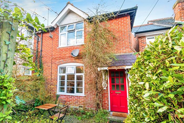 2 Bedroom End Of Terrace House For Sale In Pikes Hill, Lyndhurst, Hampshire, SO43