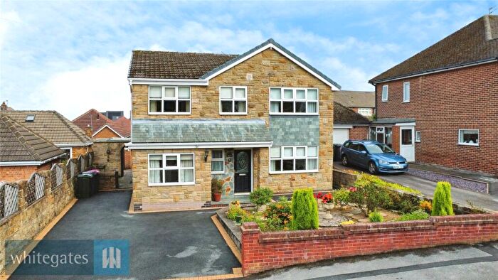 3 Bedroom Detached House For Sale In Holly Grove, Wath-upon-Dearne, S63