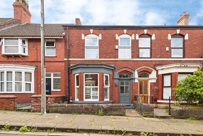 3 Bedroom Terraced House For Sale In Cranworth Street, Stalybridge, Cheshire, SK15