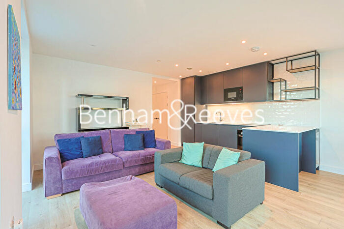 2 Bedroom Apartment To Rent In Beresford Avenue, Wembley, HA0