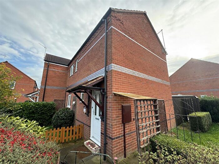 2 Bedroom Semi Detached House For Sale In Yew Tree Road, Elkesley, Retford, DN22