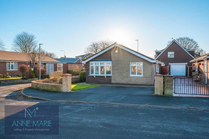 3 Bedroom Bungalow To Rent In Tern Drive, SK12