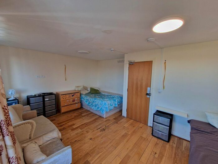 Studio To Rent In Pellatt Road, Wembley, HA9