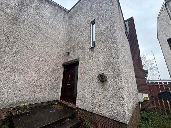 2 Bedroom Terraced House For Sale In Kirktonholm Place, Kilmarnock, East Ayrshire, KA1
