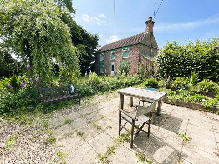 3 Bedroom Detached House For Sale In Mill Road, Walpole Highway, PE14