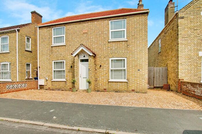 3 Bedroom Detached House For Sale In Kingsley Street, March, PE15