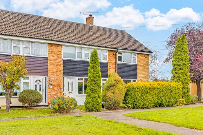 4 Bedroom End Terrace House For Sale In Garden Road, Woolmer Green, Hertfordshire, SG3