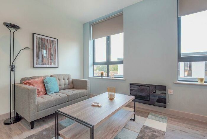 2 Bedroom Flat To Rent In Cubic Apartments, Stanningley Road, Bramley, Leeds, LS13