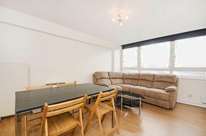 2 Bedroom Flat To Rent In Regents Court, Haggerston, London, E8