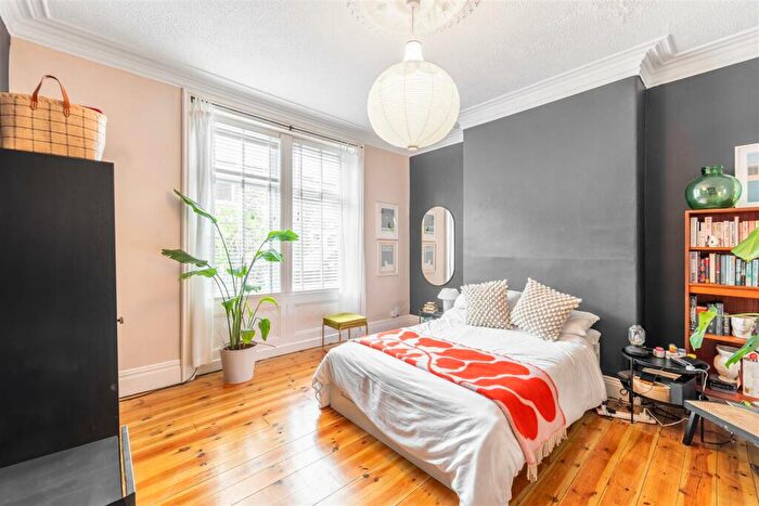 2 Bedroom Flat To Rent In Broomfield Road, Newcastle Upon Tyne, NE3