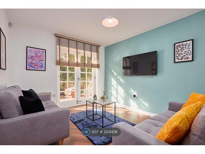 2 Bedroom Maisonette To Rent In Leeds, Leeds, LS6