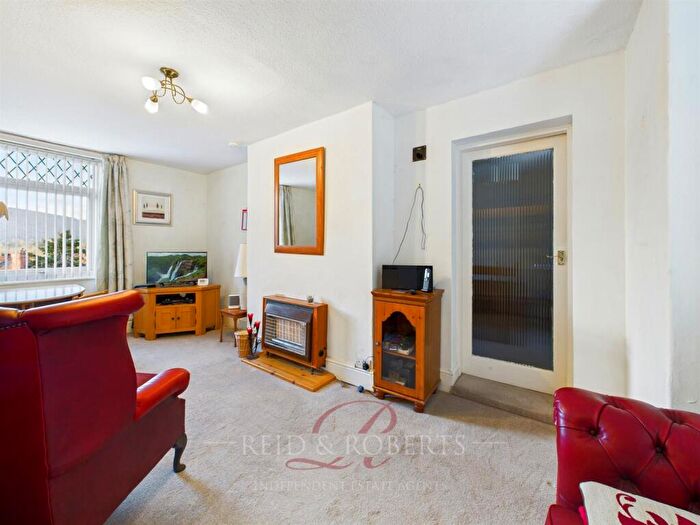 2 Bedroom Terraced House For Sale In Queen Street, LL14