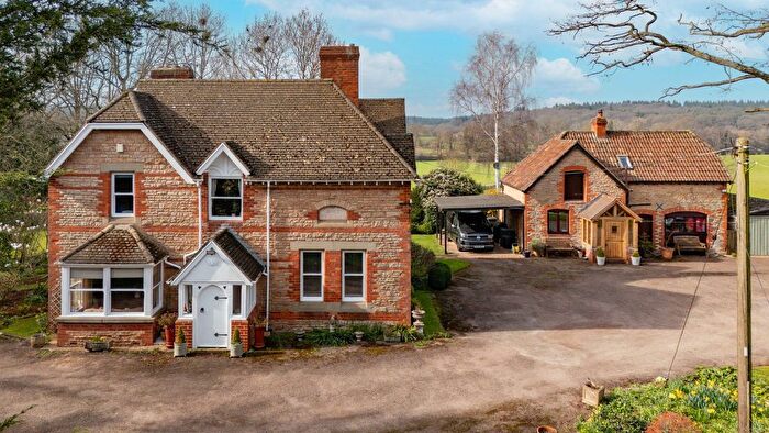 4 Bedroom Country House For Sale In Gorsley, Ross-On-Wye, Herefordshire, HR9