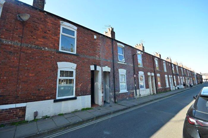 2 Bedroom Terraced House To Rent In Filey Terrace, York, YO30