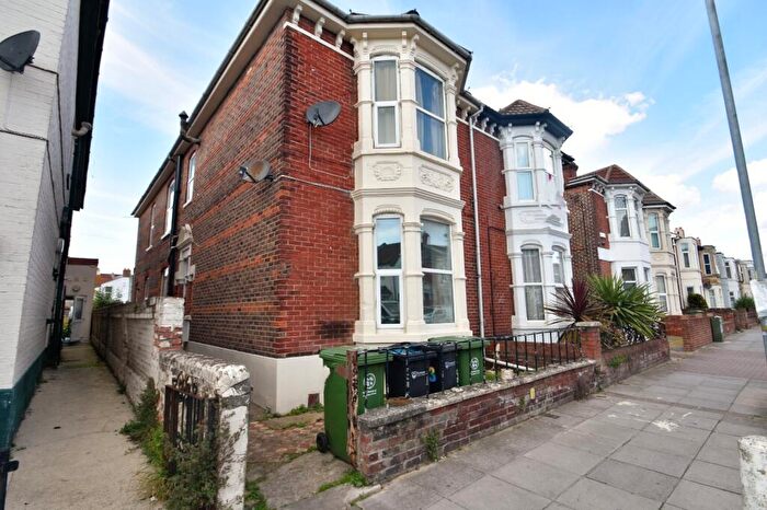 2 Bedroom Flat To Rent In Copnor Road, Copnor, Portsmouth, Hampshire, PO3