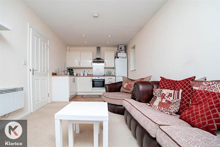 1 Bedroom Flat For Sale In Kendrick Grove, Birmingham, B28