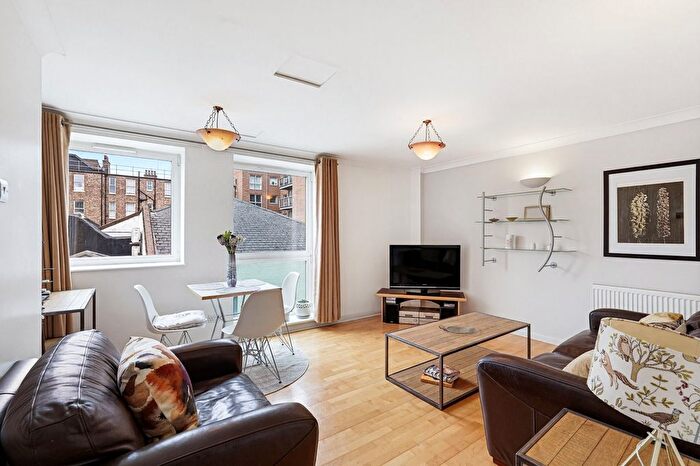 2 Bedroom Flat For Sale In Orleans Court, Douglas Street, SW1P
