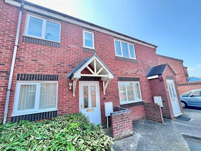 2 Bedroom Flat To Rent In Redlands Road, Hadley, TF1