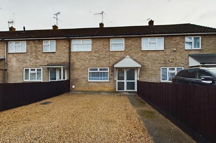 3 Bedroom Terraced House To Rent In Fir Road, Thetford, IP24