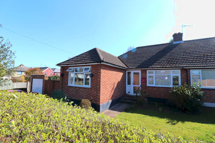 3 Bedroom Bungalow To Rent In Ingrave Village, CM13
