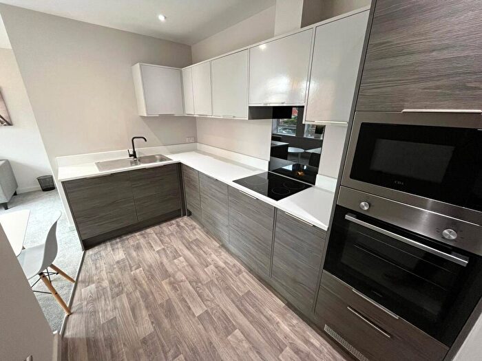 1 Bedroom Flat To Rent In Bond Street, Hull, East Riding Of Yorkshi, HU1