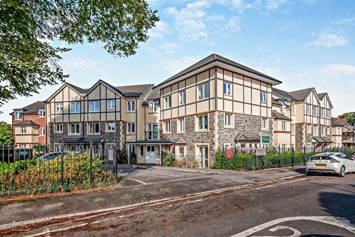 1 Bedroom Flat For Sale In William Court, Overnhill Road, Downend, Bristol, BS16