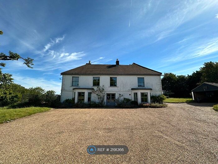 6 Bedroom Detached House To Rent In Harolds Park Wildland, Nazeing, Waltham Abbey, EN9