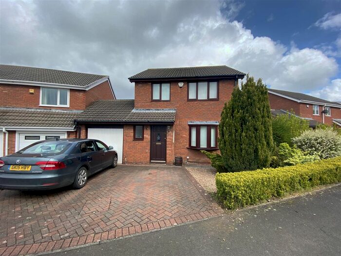 3 Bedroom Detached House To Rent In Carlton Close, Ouston, Chester Le Street, DH2